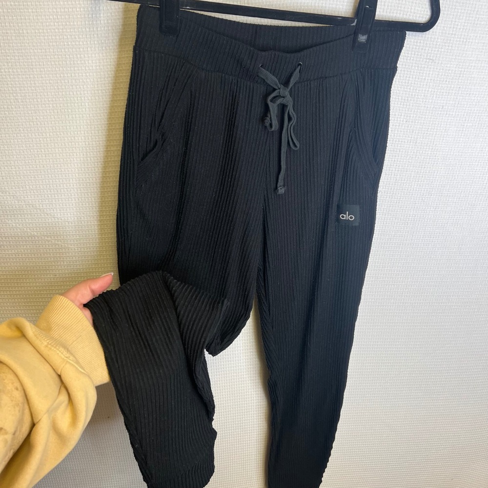 Alo Yoga Black Ribbed Joggers Drawstring Tapered Sweatpants Size Small